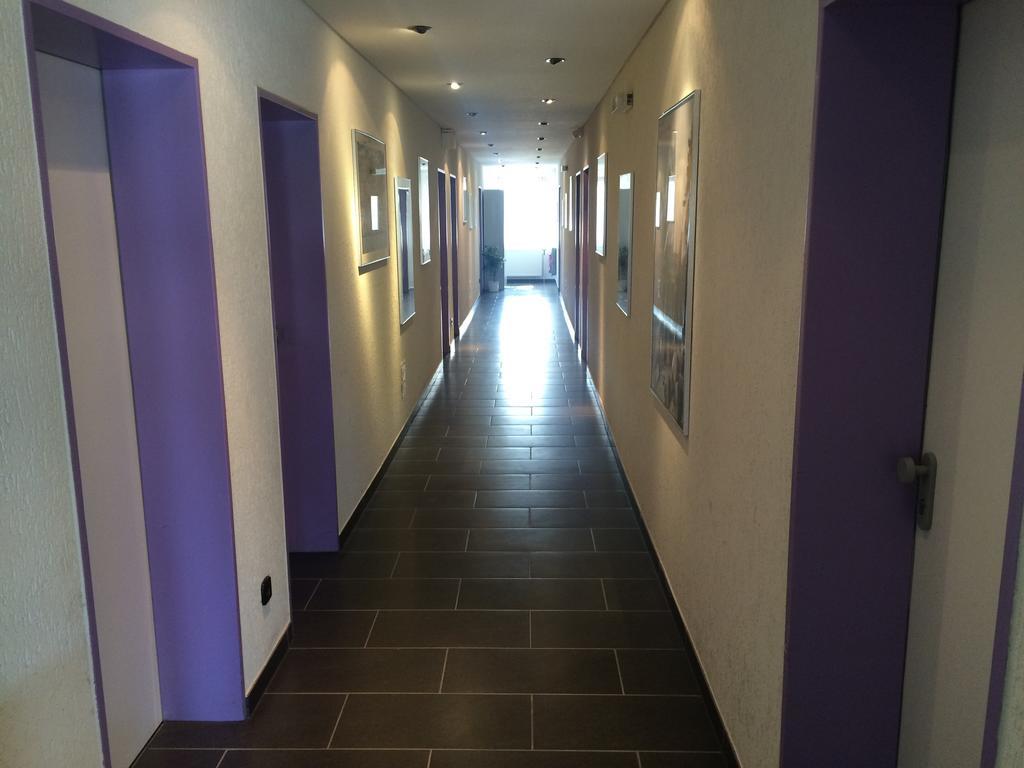 Hotel Aris Зарщед Екстериор снимка