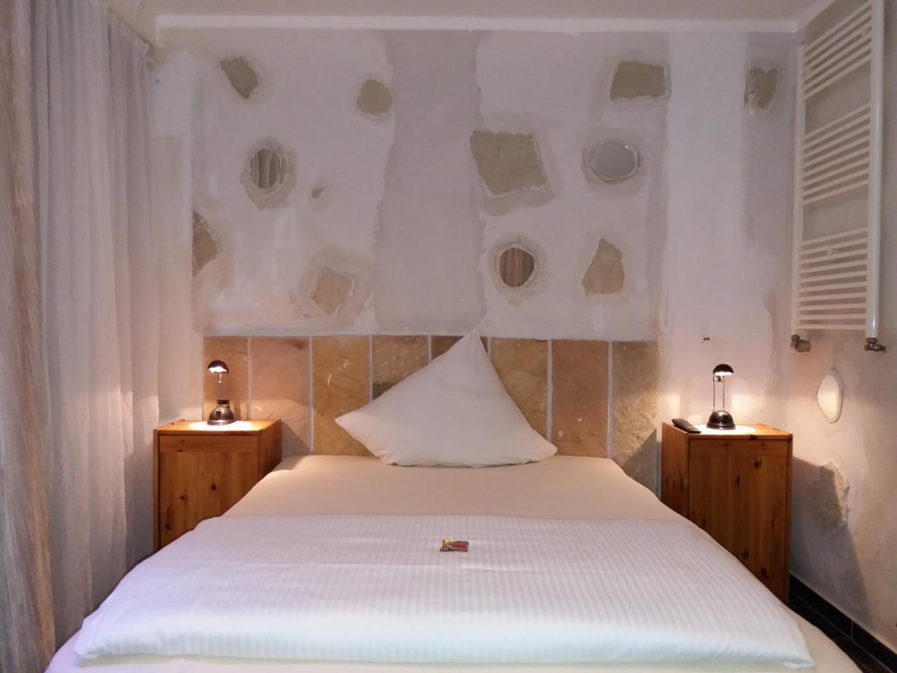 Hotel Aris Зарщед Екстериор снимка